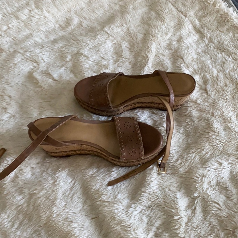 Very cute sandal with ankle wrap